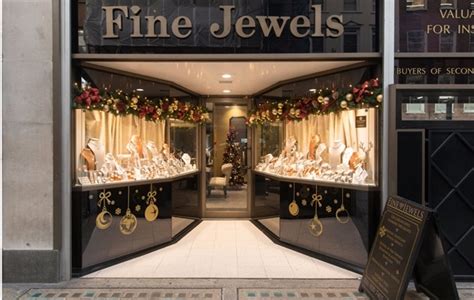 hatton garden jewellers chain.